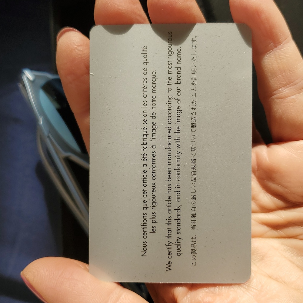 NIB Dior sunglasses In Case With Wiping Cloth And Authentication Card - Picture 13 of 14